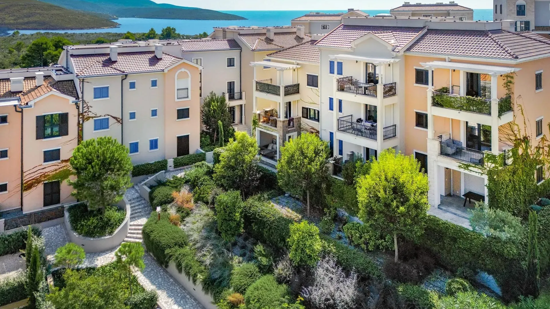 Sale, three bedroom apartment, 107m², Luštica Bay, Tivat