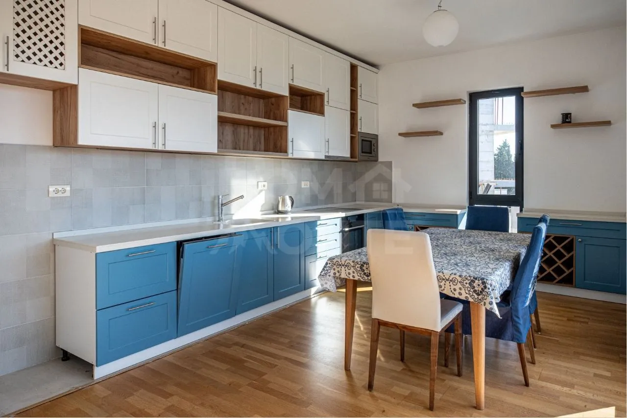 Rent, three bedroom apartment, 129m², Donja Lastva, Tivat