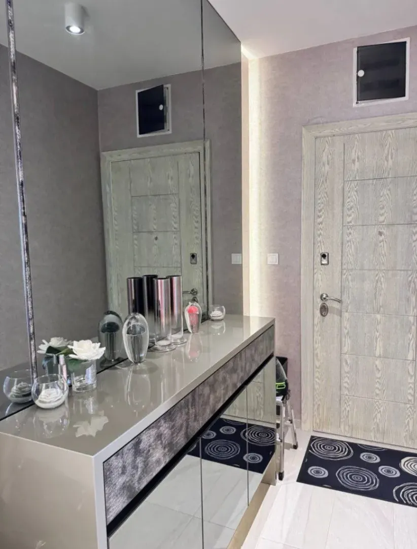 Sale, two bedroom apartment, 58m², Bečići, Budva