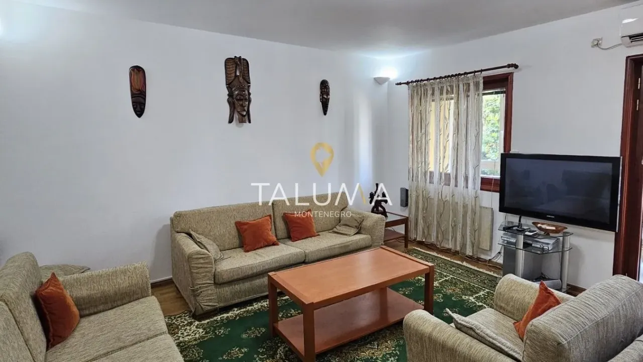 Izdavanje, trosoban stan, 120m², Zabjelo, Podgorica