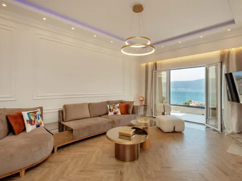Izdavanje, trosoban stan, 149m², Donja Lastva, Tivat - image 22