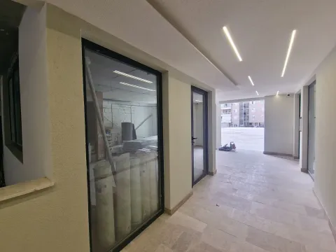 Rent, office space, 32m², Budva, Crna Gora