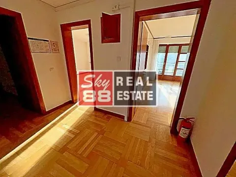 Izdavanje, kuća, 350m², Savski Venac, Beograd - image 12