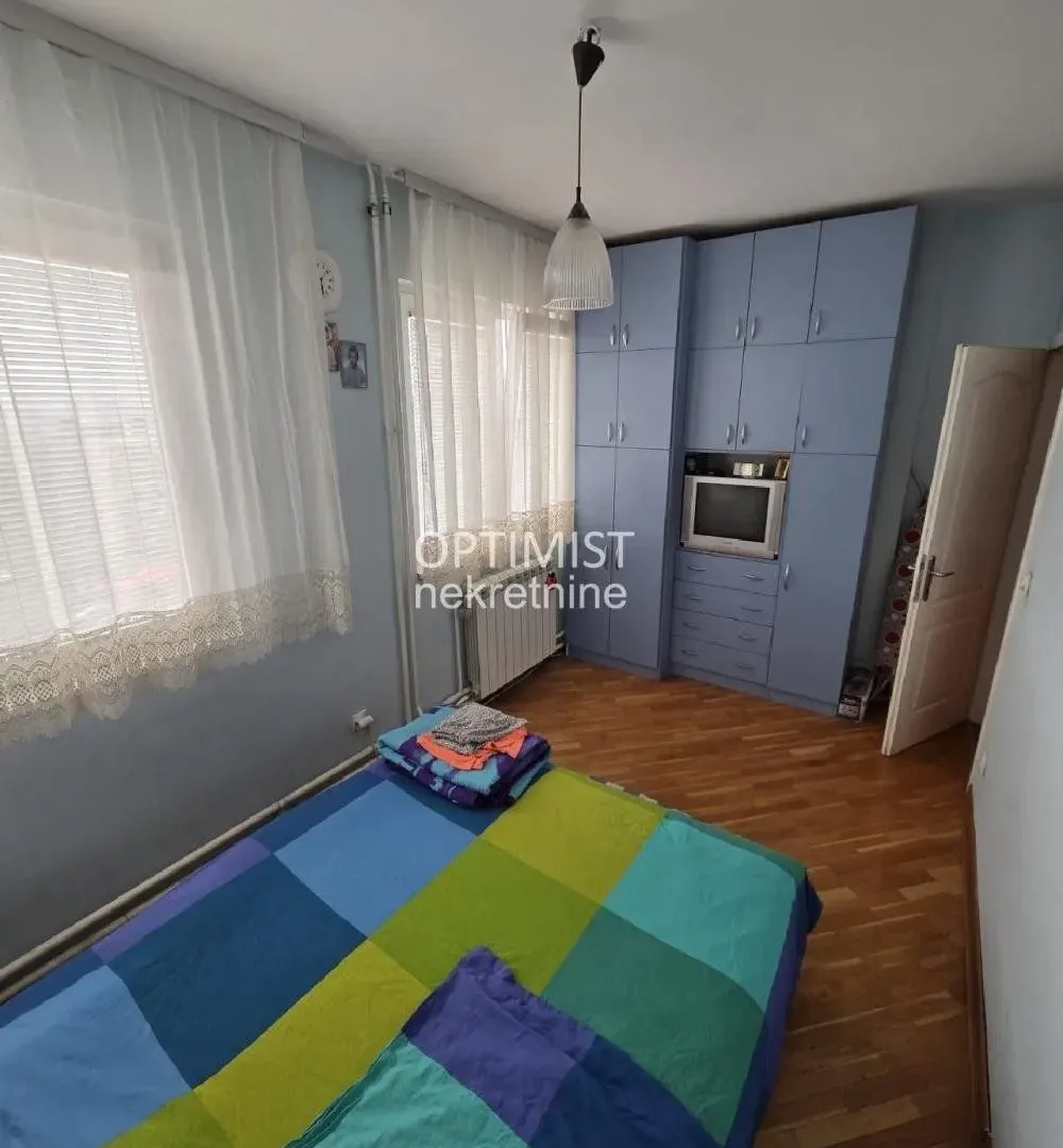 Prodaja, četvorosoban stan, 95m², Brace Jerković, Voždovac Sve Podlokacije