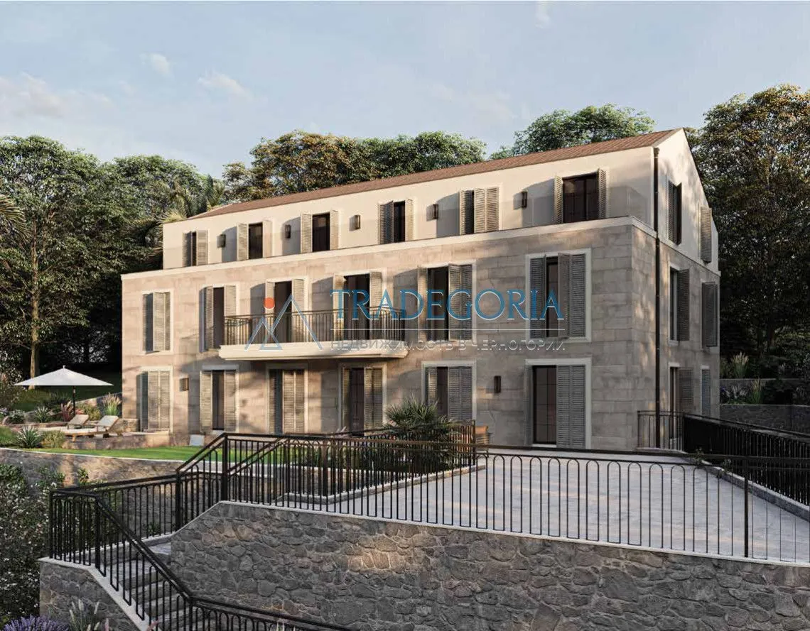 Prodaja, jednosoban stan, 132m², Prčanj, Kotor