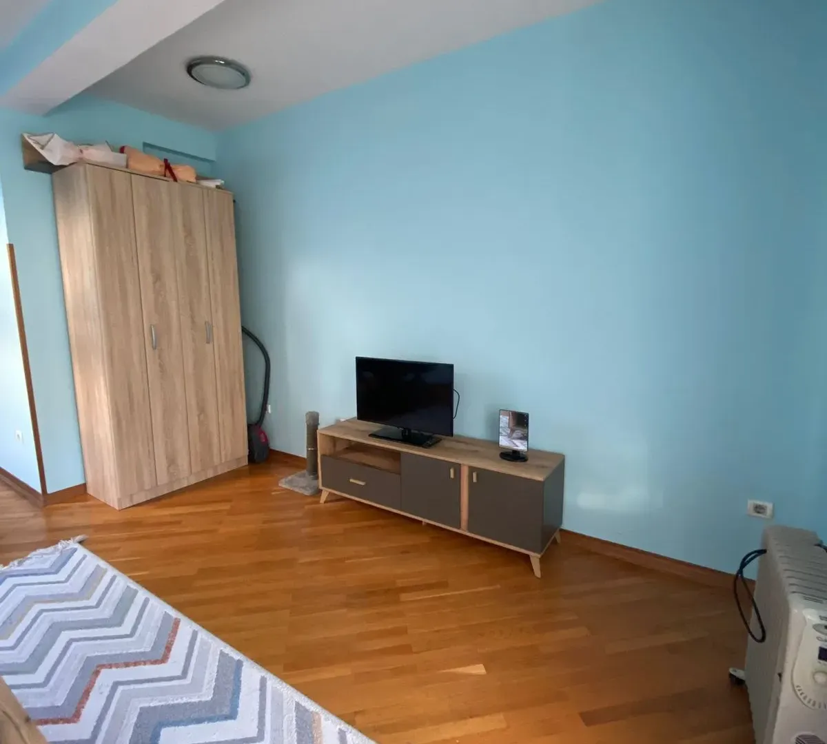 Izdavanje, jednosoban stan, 50m², City Kvart, Podgorica