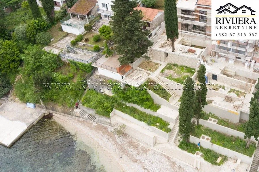 Prodaja, kuća, 430m², Njivice, Herceg Novi