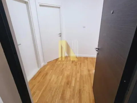 Prodaja, trosoban stan, 63m², Bulevar patrijarha Pavla, Novi Sad Sve Podlokacije - image 13