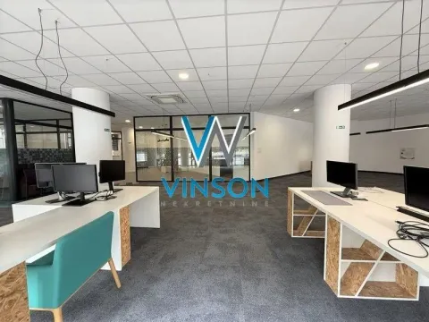 Izdavanje, poslovni prostor, 440m², Bulevar Oslobodjenja, Novi Sad Sve Podlokacije - image 14