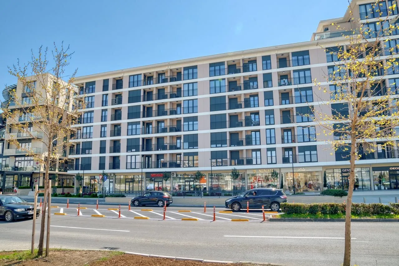 Rent, one bedroom apartment, 57m², Kod Capital Plaze, Podgorica