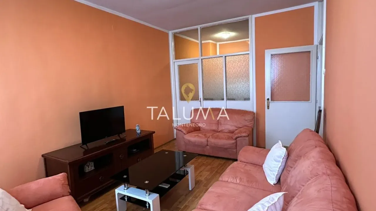Prodaja, jednosoban stan, 48m², Pobrežje, Podgorica