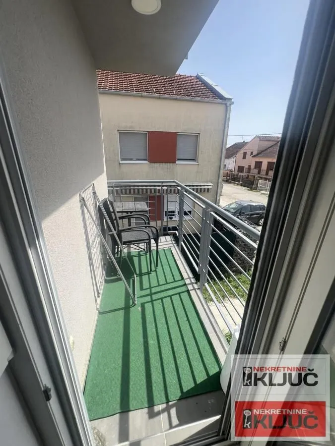 Prodaja, četvorosoban stan, 78m², Adice, Novi Sad Sve Podlokacije