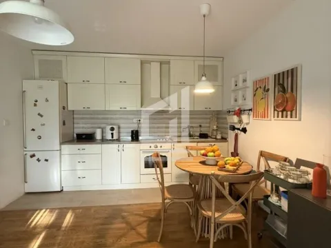 Prodaja, stan, 68m², Centar, Podgorica - image 3
