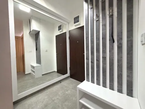 Izdavanje, stan, 54m², Pobrežje, Podgorica - image 12