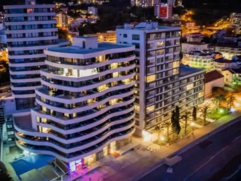 Izdavanje, jednosoban stan, 57m², Rafailovići, Budva - image 2
