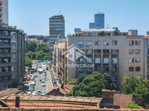 Izdavanje, trosoban stan, 128m², Stari Grad, Beograd - image 20