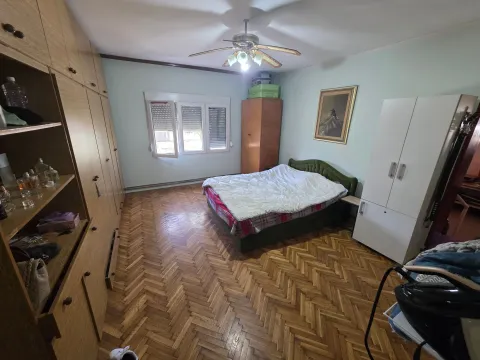 Prodaja, kuća, 175m², Kuće Rakića, Podgorica - image 10