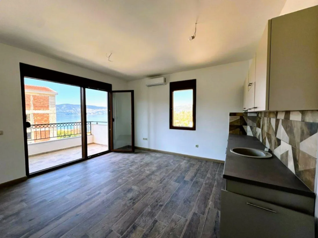 Prodaja, jednosoban stan, 45m², Kumbor, Herceg Novi