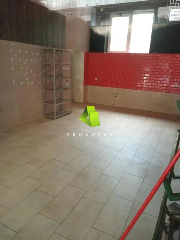 Rent, office space, 40m², Medijana, Niš