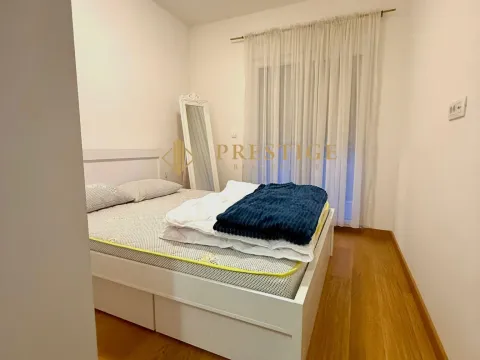 Rent, one bedroom apartment, 45m², City Kvart, Podgorica - image 9