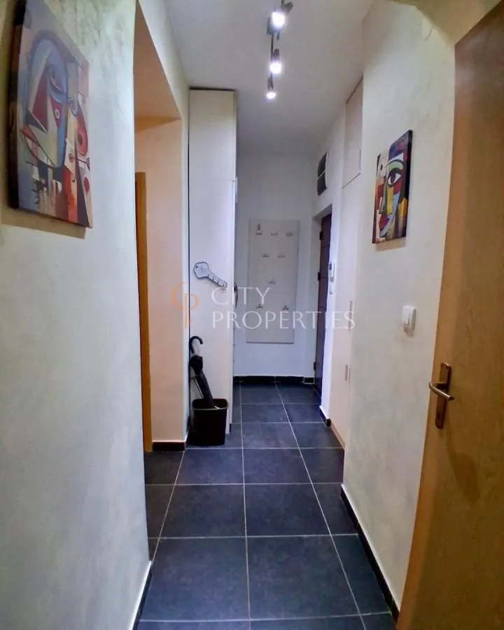 Izdavanje, stan, 74m², Pobrežje, Podgorica