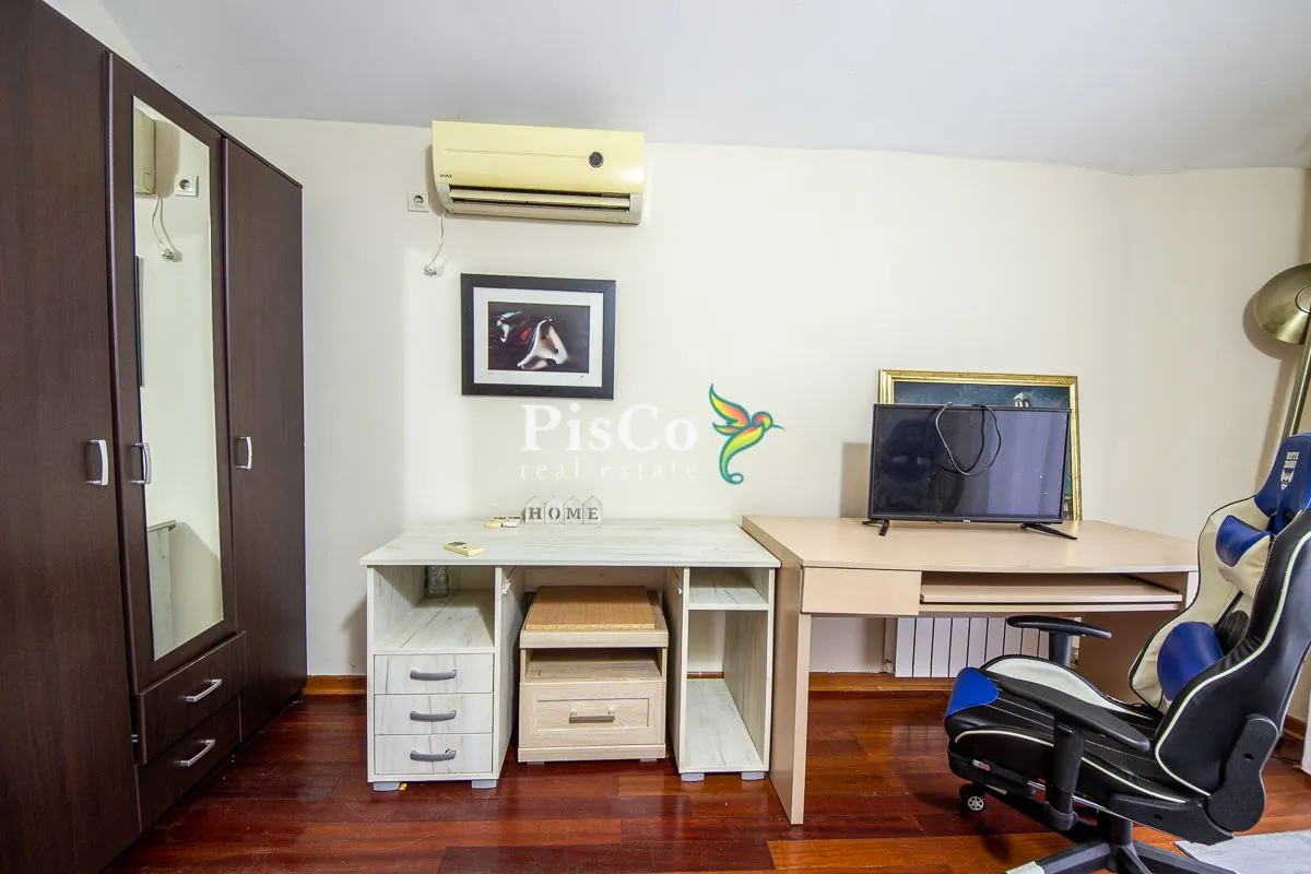 Rent, house, 210m², Donja Gorica, Podgorica