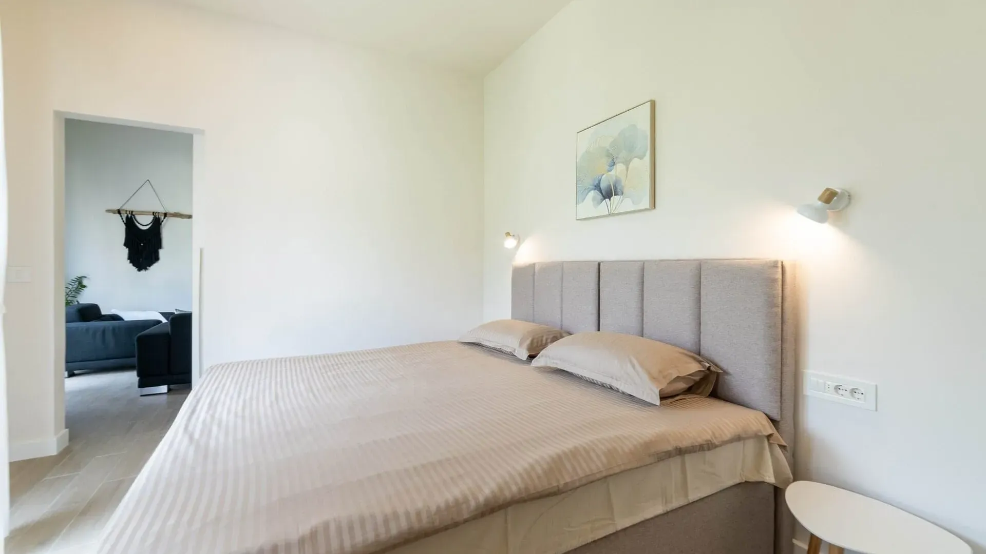 Prodaja, trosoban stan, 94m², Dumidran, Tivat