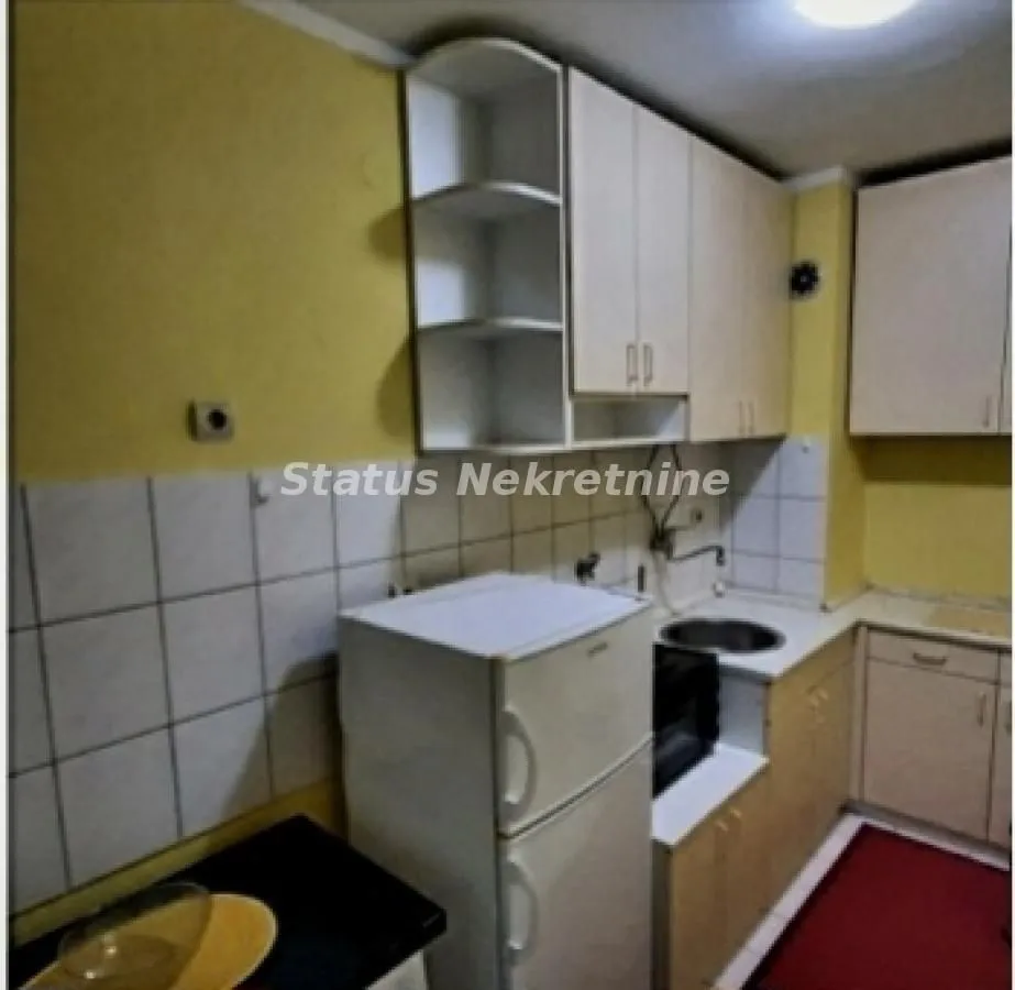 Izdavanje, dvosoban stan, 40m², Grbavica, Novi Sad Sve Podlokacije