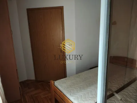 Izdavanje, jednosoban stan, 45m², Centar, Podgorica - image 4