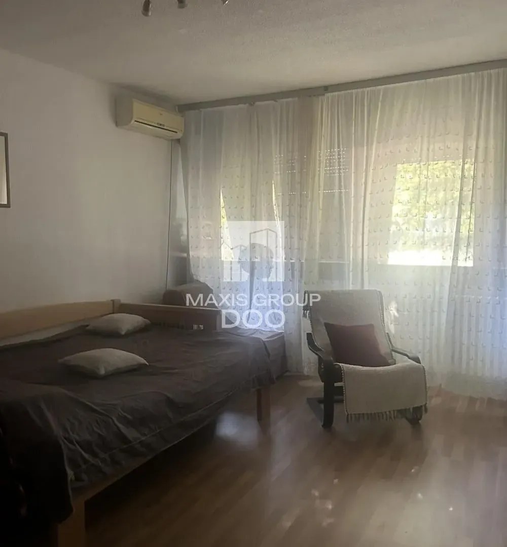 Rent, one bedroom apartment, 39m², Zemun Sve Podlokacije, Beograd