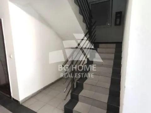 Rent, two bedroom apartment, 43m², Južni Bulevar, Vračar Sve Podlokacije - image 10