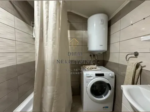 Rent, two bedroom apartment, 52m², Stari Aerodrom, Podgorica - image 12