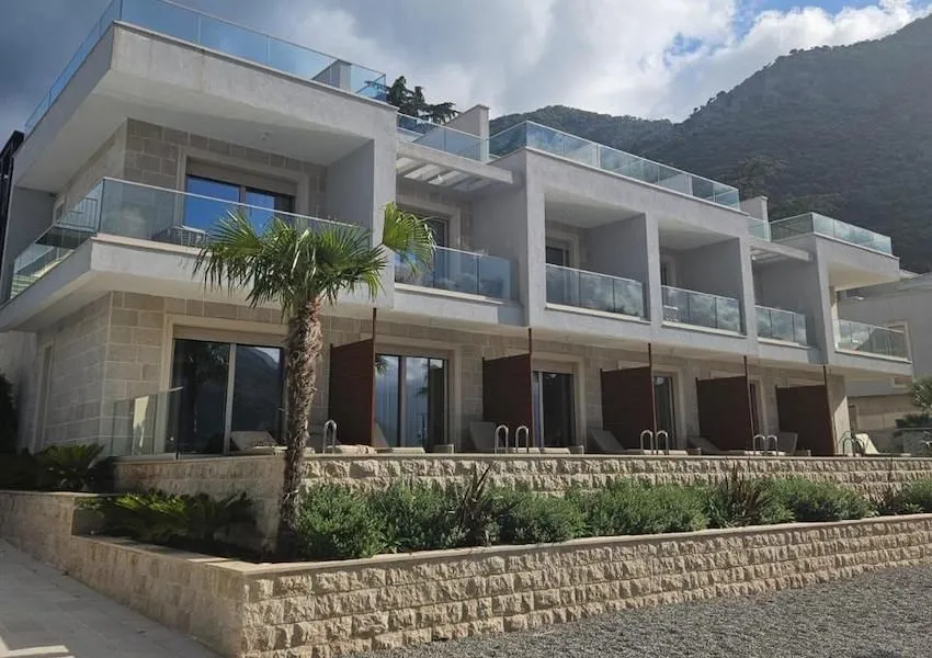 Prodaja, trosoban stan, 108m², Stoliv, Kotor