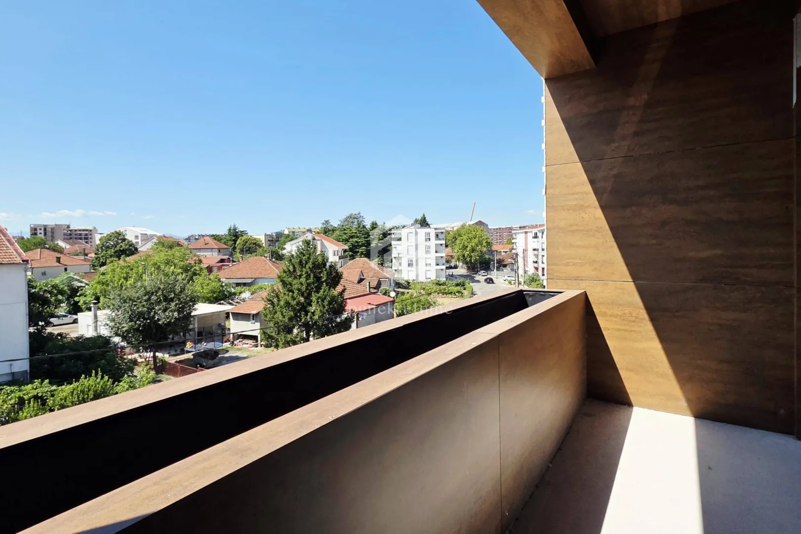 Prodaja, dvosoban stan, 67m², Konik, Podgorica