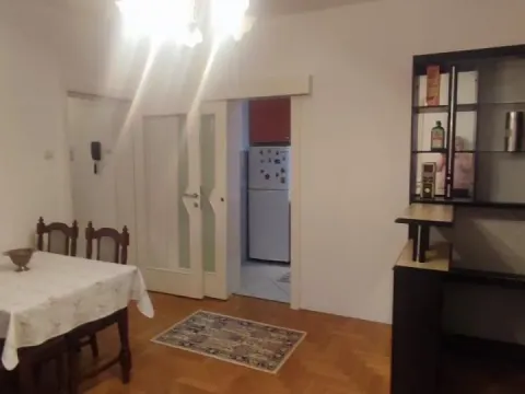 Izdavanje, dvosoban stan, 52m², Sajmište, Novi Sad - image 4