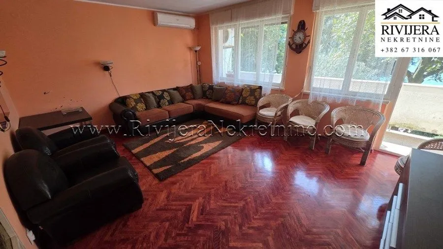 Prodaja, dvosoban stan, 79m², Centar, Herceg Novi