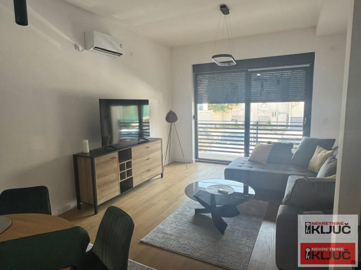 Izdavanje, jednosoban stan, 49m², Telep, Novi Sad Sve Podlokacije