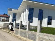 Izdavanje, poslovni prostor, 700m², Mali Mokri Lug, Zvezdara Sve Podlokacije - image 1