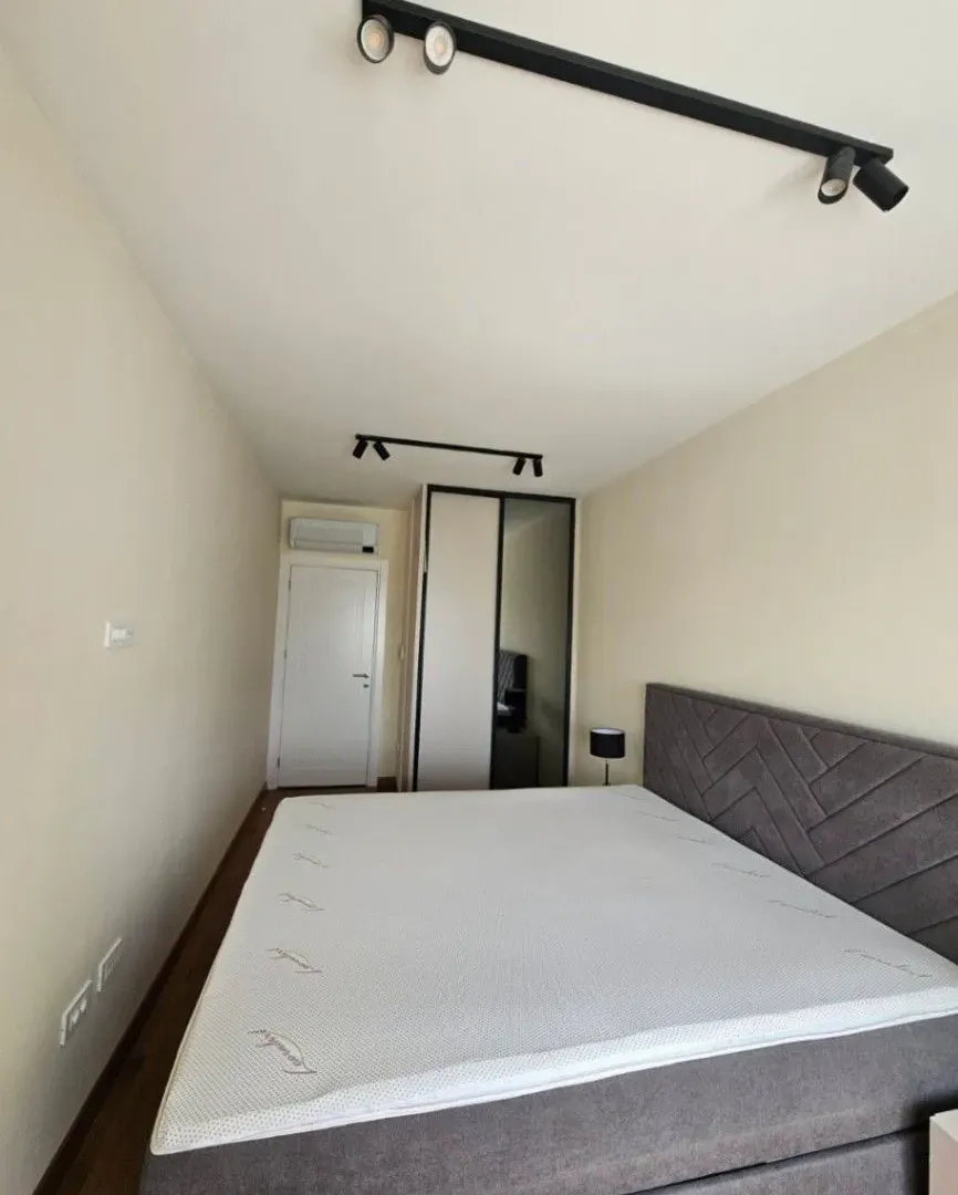 Prodaja, dvosoban stan, 70m², Tološka šuma, Podgorica