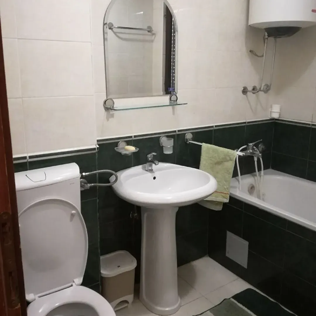 Izdavanje, garsonjera, 40m², Blok 6, Podgorica