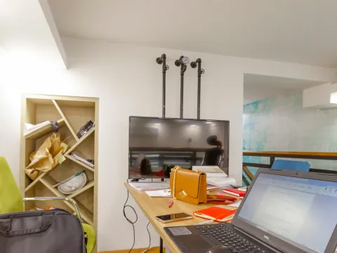 Izdavanje, poslovni prostor, 43m², City Kej, Podgorica - image 4