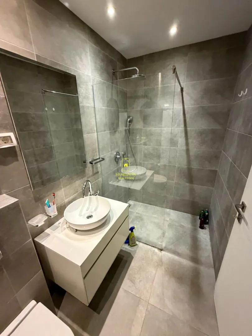 Prodaja, dvosoban stan, 78m², Centar, Podgorica