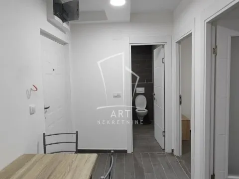 Izdavanje, dvosoban stan, 45m², Mirijevo Sve Podlokacije, Beograd - image 2