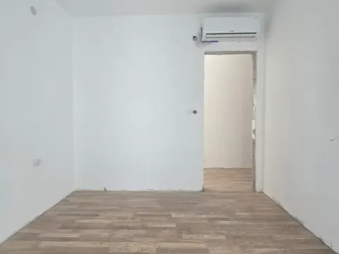 Prodaja, jednosoban stan, 45m², Gorica C, Podgorica - image 7