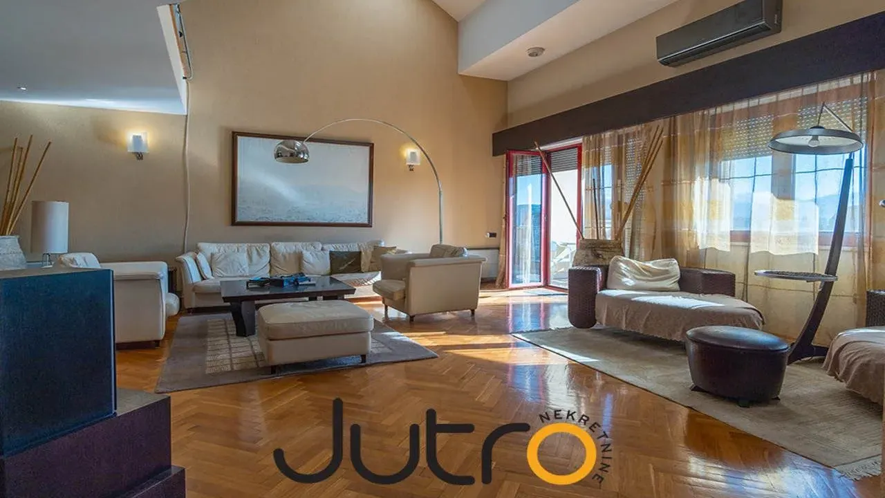 Sale, four bedroom apartment, 281m², Preko Morače, Podgorica