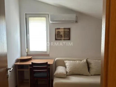 Izdavanje, trosoban stan, 80m², Trošarina, Voždovac Sve Podlokacije - image 16
