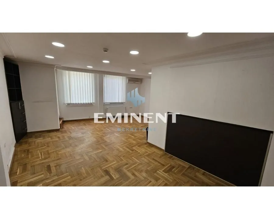 Rent, office space, 250m², Stari Grad, Beograd