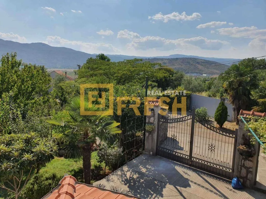 Rent, house, 94m², Mareza, Podgorica