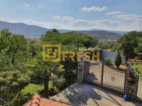 Rent, house, 94m², Mareza, Podgorica - image 16