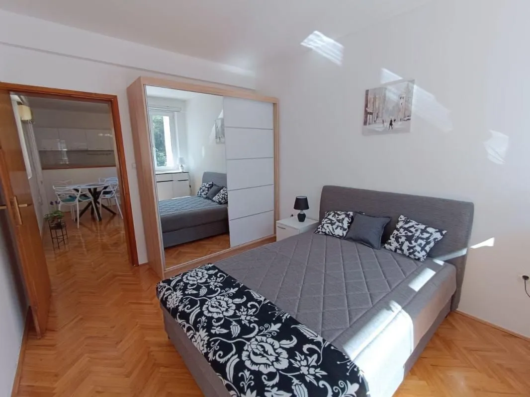 Rent, one bedroom apartment, 59m², Bar, Crna Gora